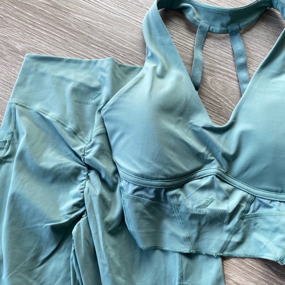 Gym Shark - Whitney Simmons Collection - Leggings/Sports Bra Set - XS